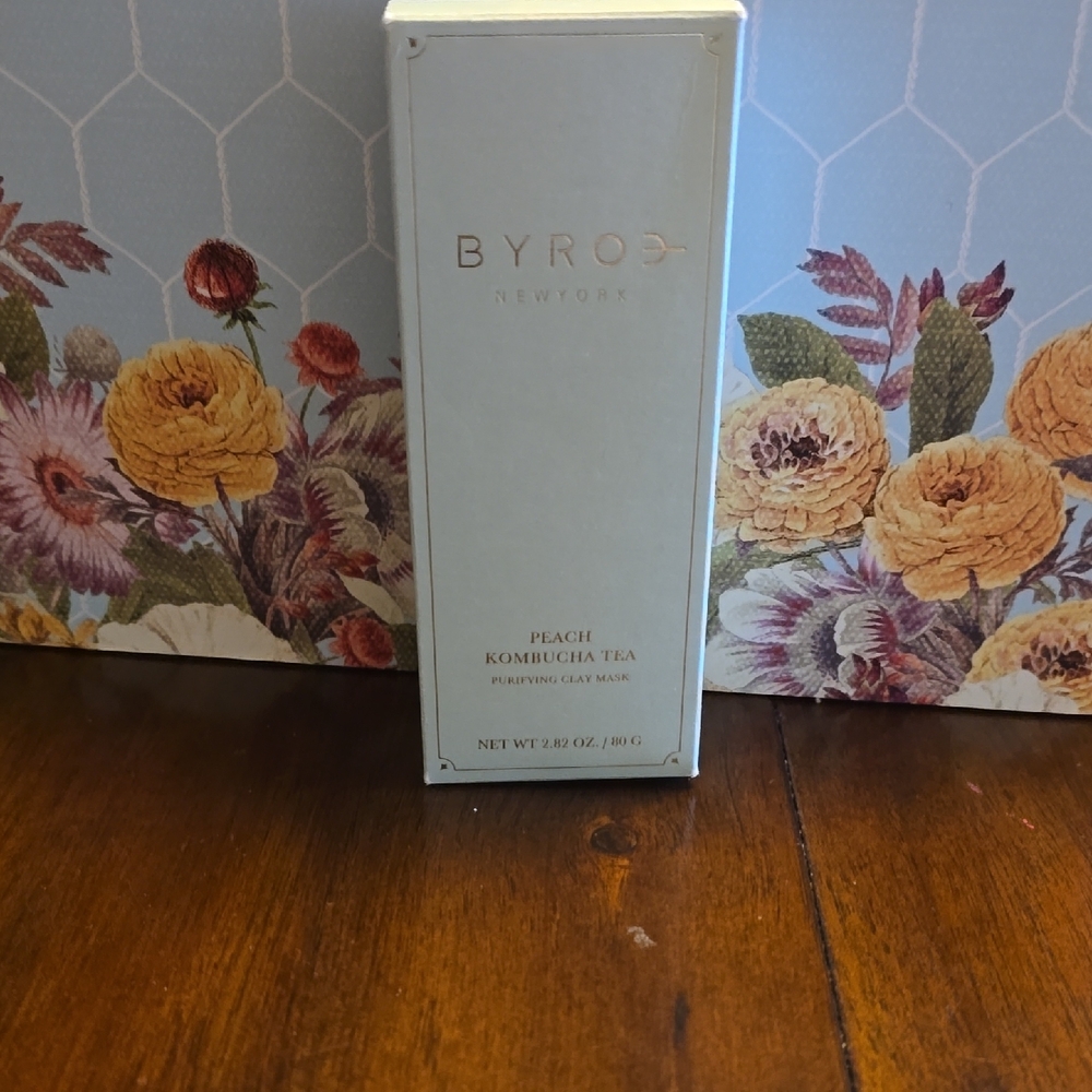 BYROE Peach Kombucha Tea Gel Mask - Cream